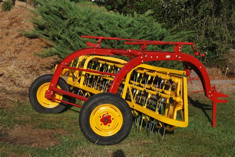 holland roller bar rake machinery equipment hay