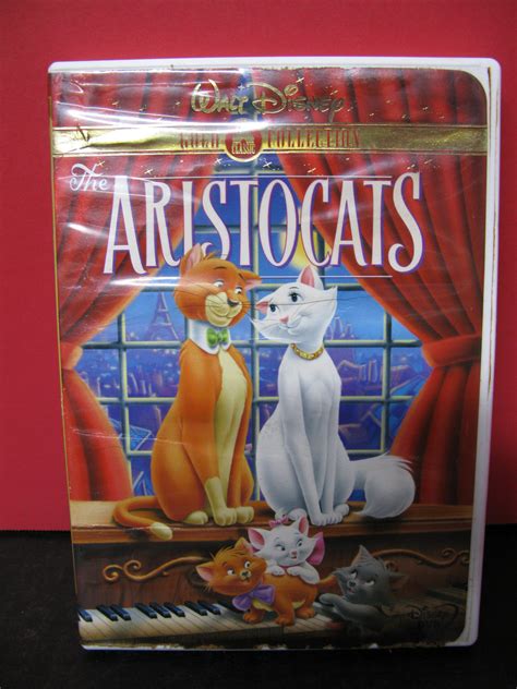 walt disney  aristocats dvd  pop culture antique museum