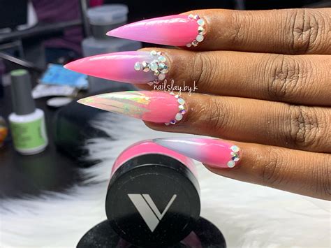 valentino pure products nails beauty finger nails ongles beauty