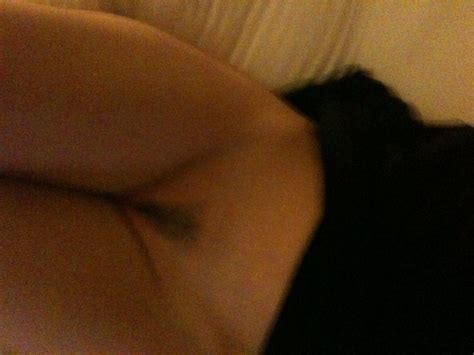 wow krysten ritter nude leaked pics [ 20 uncensored ]