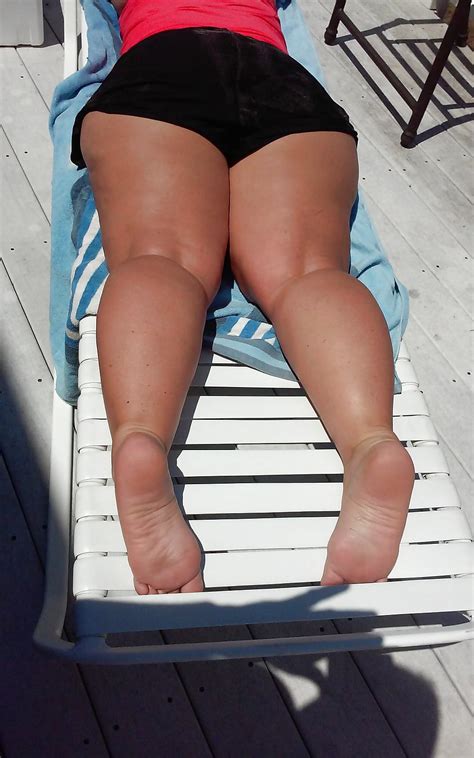 Bbw Wifes Feet And Legs 30 Pics Xhamster