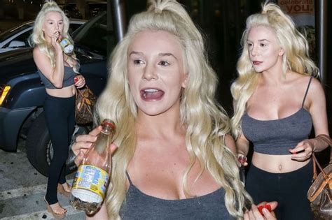 courtney stodden goes for makeup free look as she puts cleavage on display in tight top mirror
