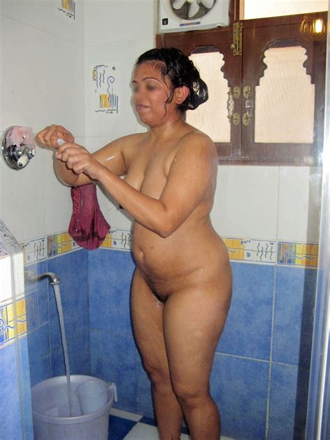 indian amateur in shower naked soaping at indian paradise