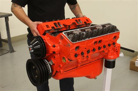 installing heads  valvetrain   stroker  chevrolet engine