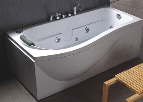 Bathtub Trends For 2015 Myhome Design Remodeling