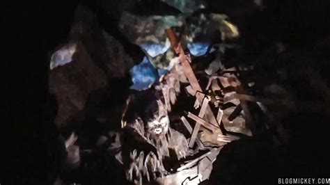 video disney testing fully lit yeti  expedition everest blog mickey