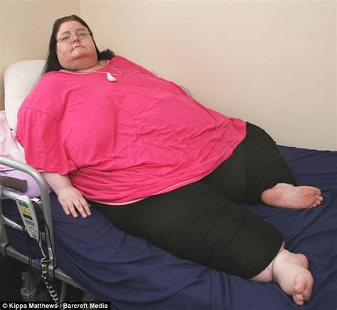Eating Herself To Death The 42stone 42 Year Old Woman Who Costs
