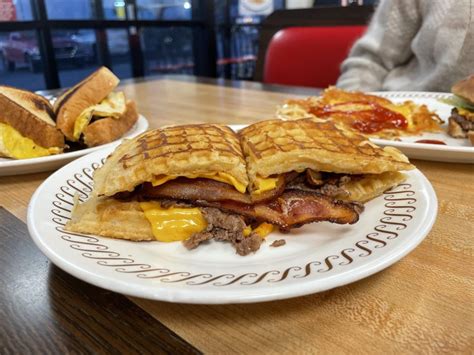 world   menu  viral waffle house sandwich vanguard