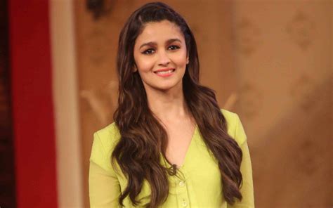 actress alia bhatt 2016 high definition wallpapers gallery wallpapers and backgrounds