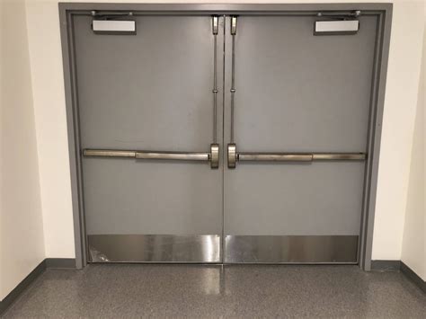 door push bar  slightly  level mildlyinfuriating