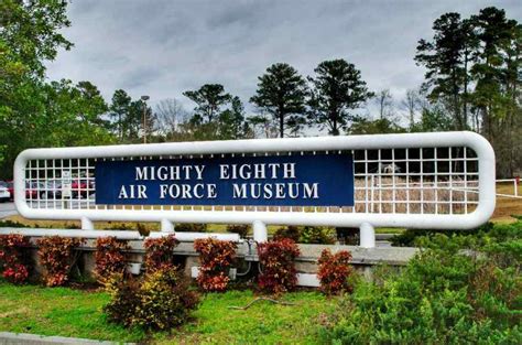 visiting  mighty eighth air force museum