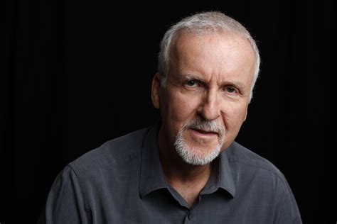 james cameron dives   oceans abyss