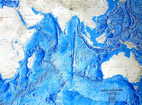 ocean floor maps
