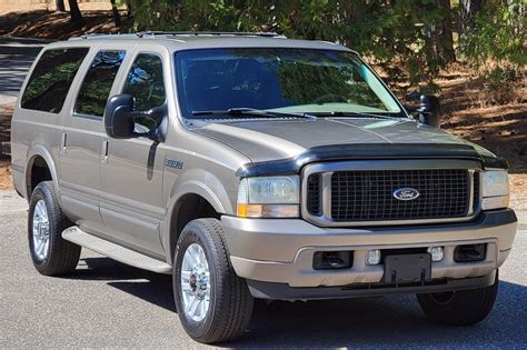 ford excursion limited   sale cars bids