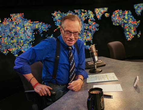 larry king breezy interviewer of the famous and infamous dies at 87