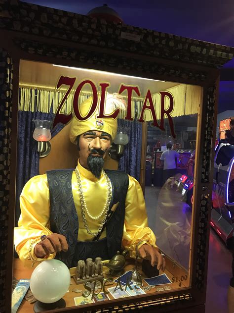the zoltar fortune telling machine similar to the one in the tom hanks