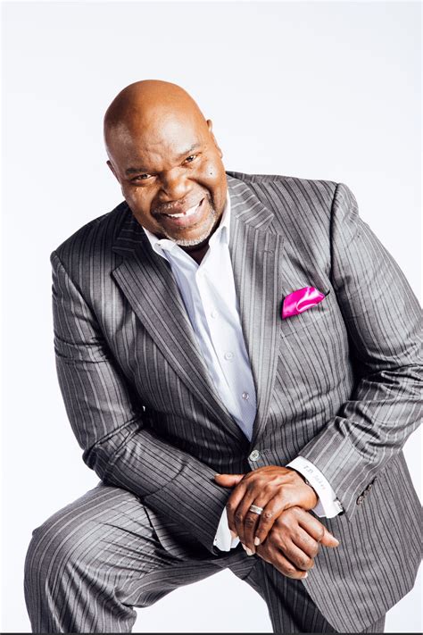 td jakes signs  caa exclusive