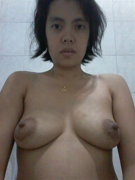 indonesian balinese milf nude photos 32 pics