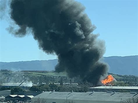 large blaze at auto body repair shop in san jose spread to