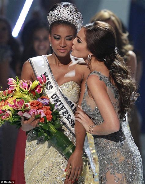 miss universe 2011 winner leila lopes becomes first miss angola to be crowned daily mail online