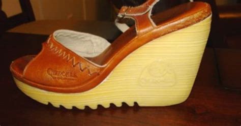 best true vtg 80 s cherokee wedge high heel leather