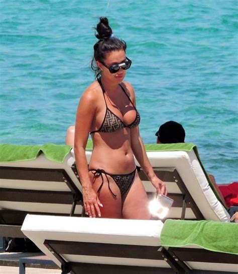 Yazmin Oukhellou Topless On Vacation In Mexico 2020 29 Photos The