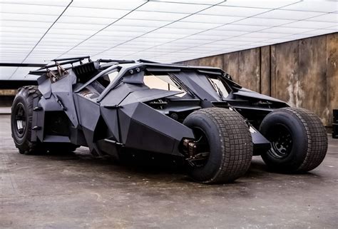 batmobile  reportedly    muscle car   tank brobible