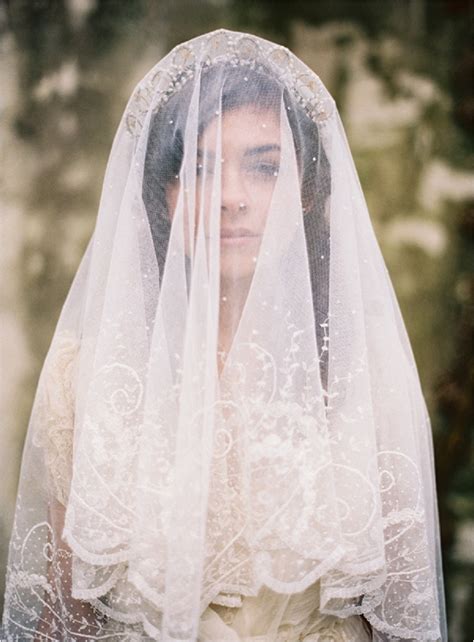 unveiling  veil ultimate guide  bridal veils