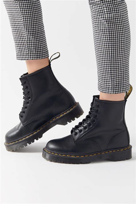 dr martens  bex  eye boot urban outfitters docmartensstyle    martens boots