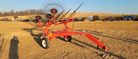 sold kuhn sr hay  forage hay rakestedders tractor zoom