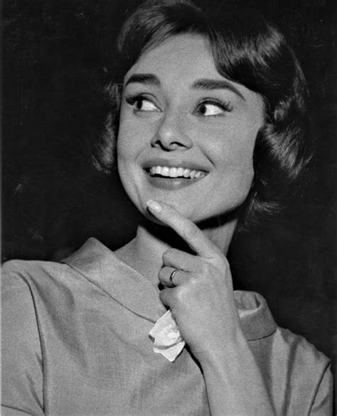 Timeless Audrey Hepburn Одри Хепберн ın Fotoğrafları Audrey Hepburn