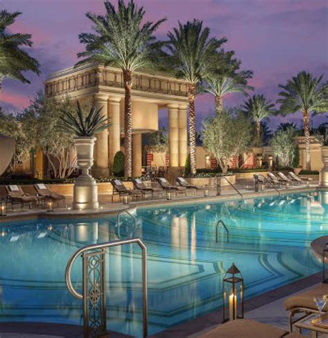 charitybuzz  night stay  canyon ranch spa  las vegas  dinner