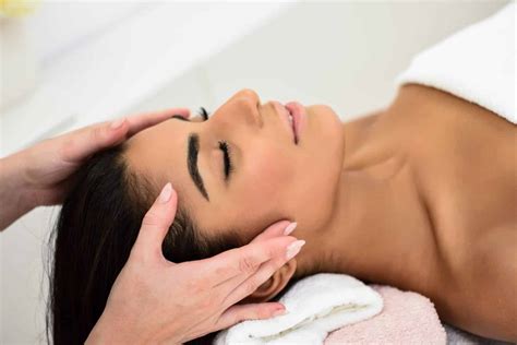 Indian Head Massage Benefits The Richards Centre
