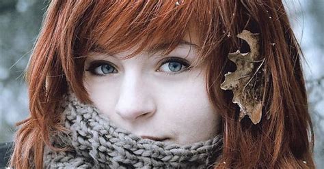 i m a girl but i still think this is a beautiful redhead