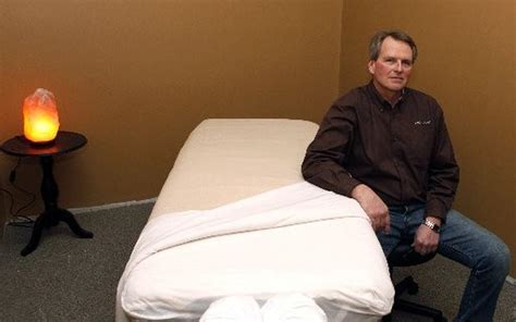 army vet opening massage therapy center in grand blanc