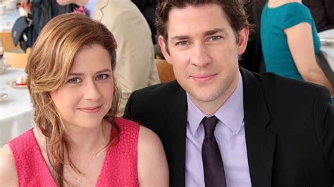 jenna fischer john krasinski and i were genuinely in love on the