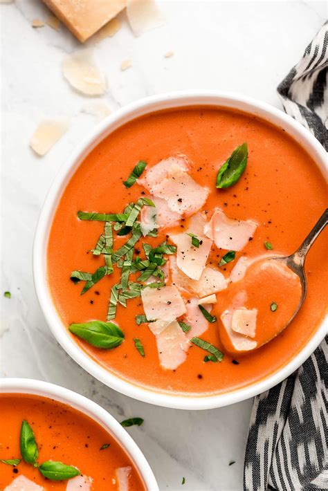 creamy tomato soup garnish glaze