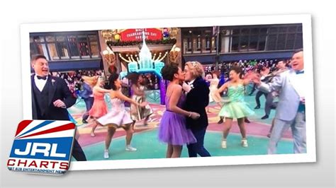 Conservatives Outraged Over Same Sex Kiss At Macy S Parade Jrl Charts