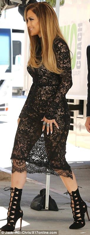 American Idols Jennifer Lopez In Sexy Gown After See Through Black