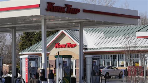 kwik trip  cleanest gas station bathrooms  wisconsin study finds