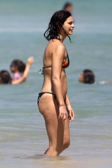 morena baccarin hot bikini pics scandal planet