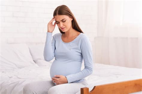 Headache During Pregnancy A Sign To Worry Get To Know