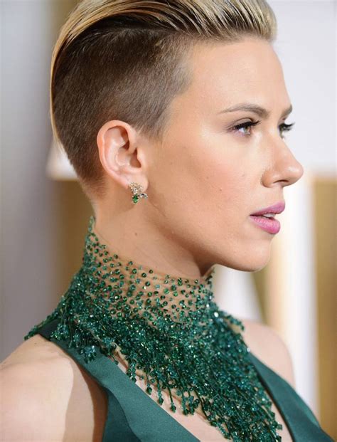 Scarlett Johansson Haircut At Oscars 2015 Actress Goes