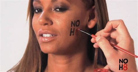 Mel B Scary Spice Says Noh8 Georgia Straight Vancouver S News