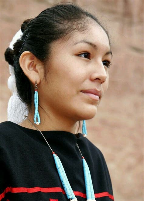 Pin By Crystal Blue On Navajo Women Native American Girls Native