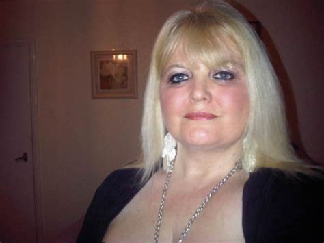 Mejulie123 48 From Manchester Is A Local Granny Looking