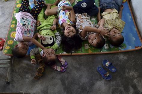 「15歳の妊婦」の衝撃 中国の留守児童、「自撮り」写真の深刻さ