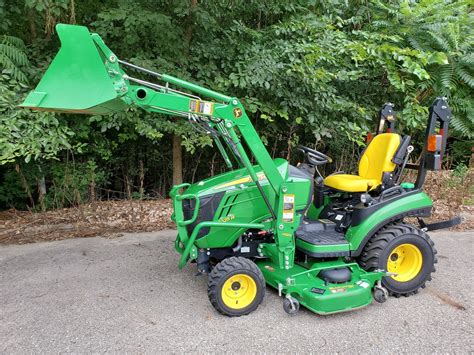 sold  john deere   compact tractor loader mower regreen equipment  rental