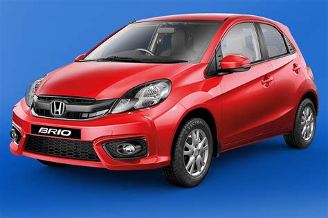 honda brio facelift launched   base price  rs  lakhs