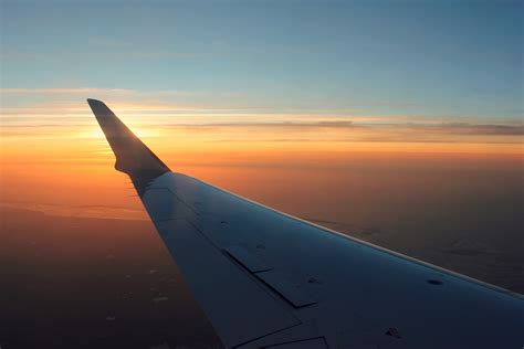 sicht aus dem flugzeug foto bild sonnenuntergaenge himmel